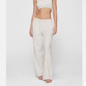 SKIMS Drapey French Terry lounge Pants Marble (cream) XL new with tags